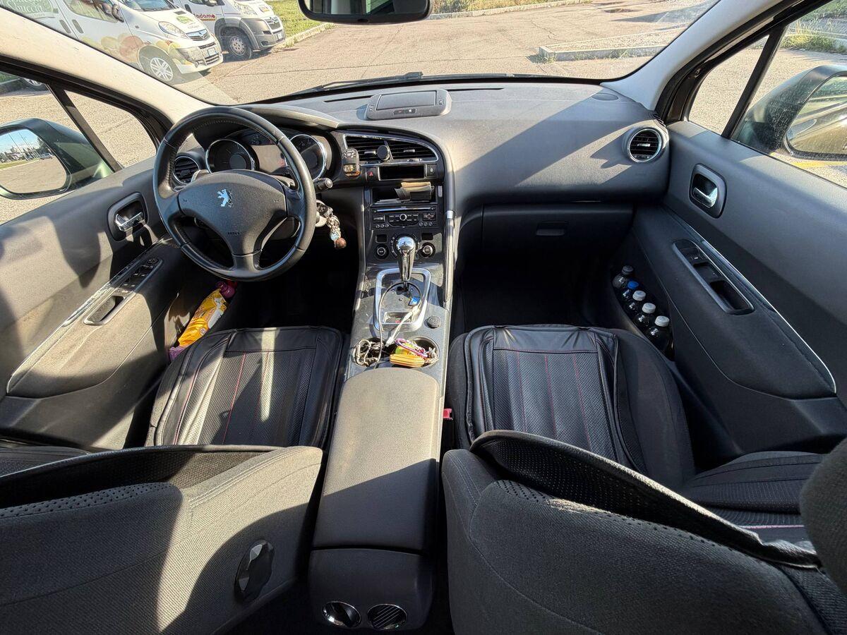 Peugeot 3008 1.6 e-hdi 8v Business s&s 112cv robot