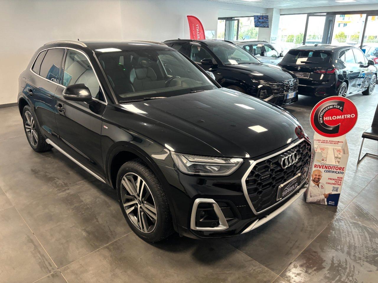 Audi Q5 4X4 S Line Plus Quattro 40 2.0 tdi mhev s-tronic