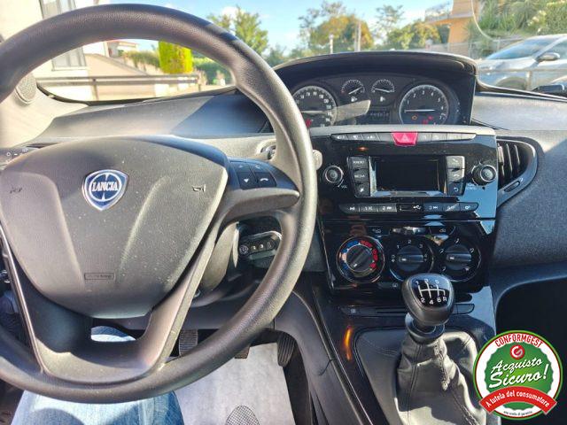 LANCIA Ypsilon 1.0 FireFly 5 porte S&S Hybrid Ecochic Gold