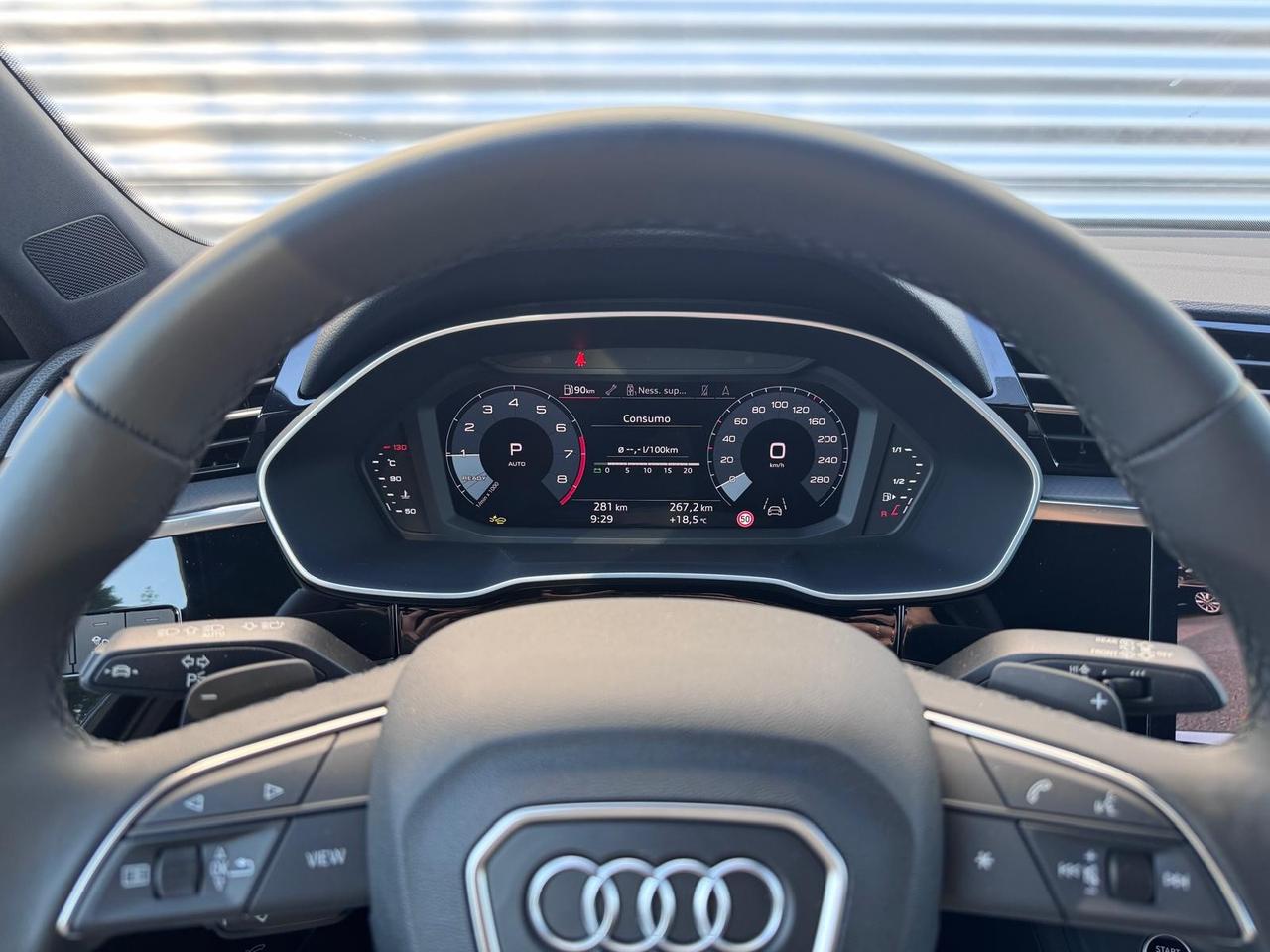 AUDI Q3 SPORTBACK 35 TFSI S-TRONIC IDENTITY BLACK