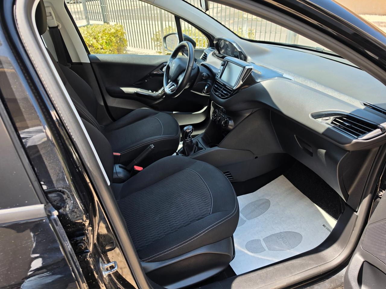 Peugeot 208 PureTech 82 Stop&Start 5 porte Allure