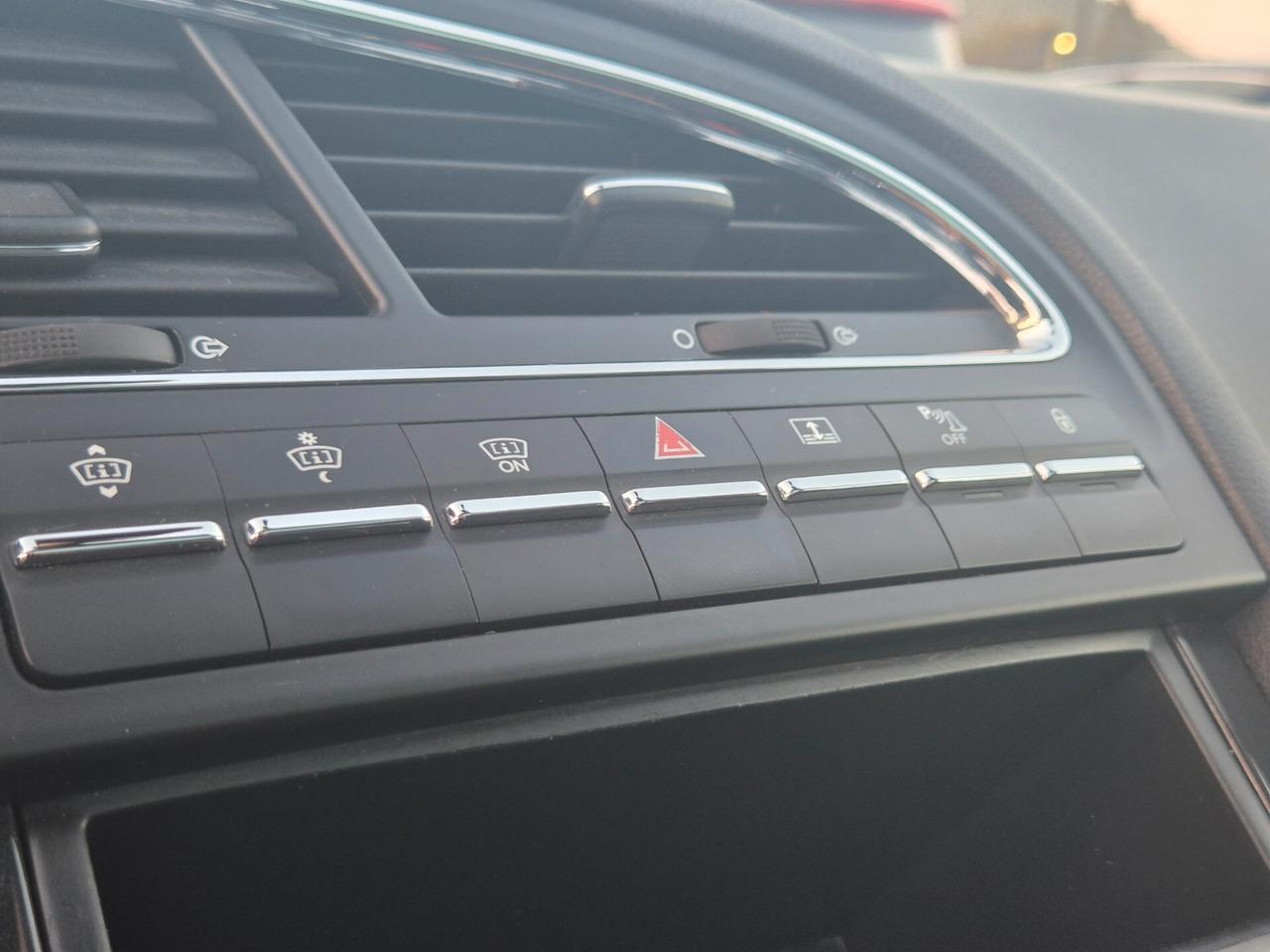 Peugeot 5008 1.6 HDi 120 EAT6 Allure 7 POSTI