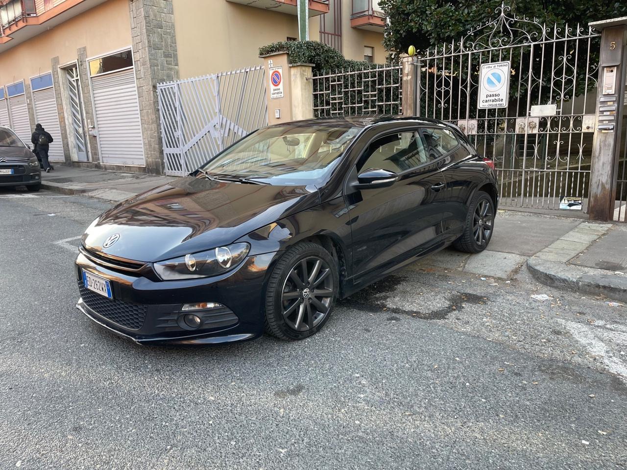 Volkswagen Scirocco 2.0 TDI allest. R C. MANUALE