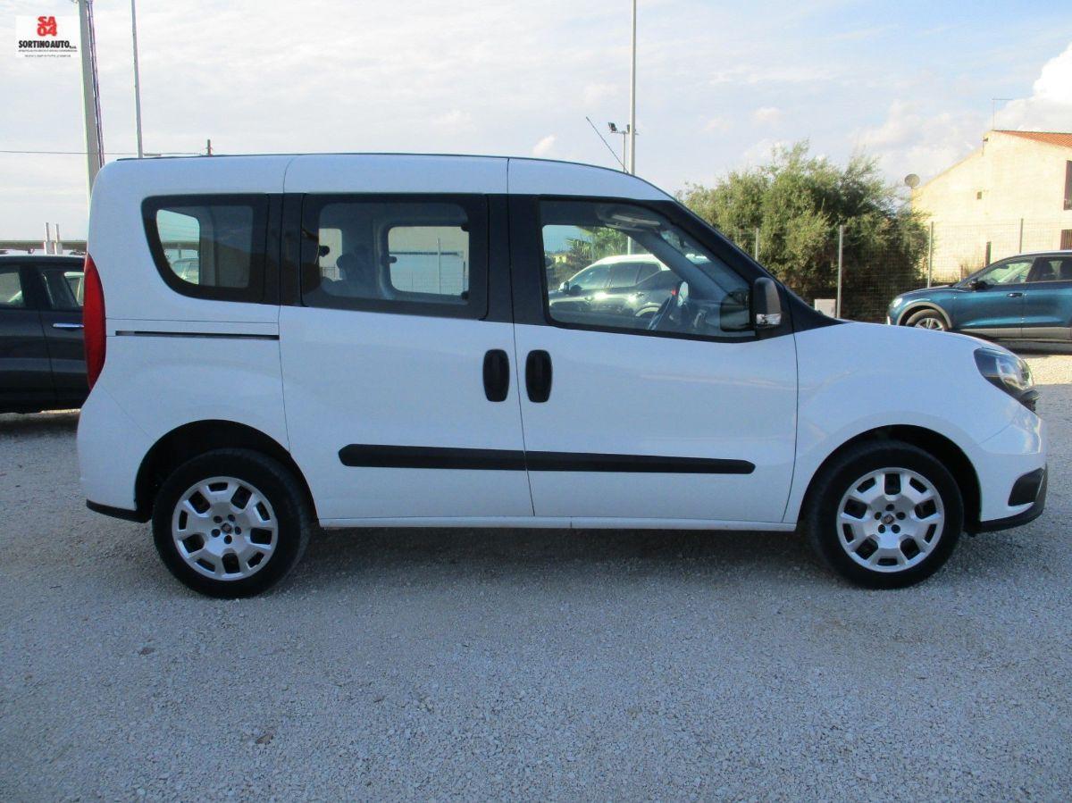 FIAT Doblò 1.6 MJT 95CV Easy 2018 AUTOVETTURA