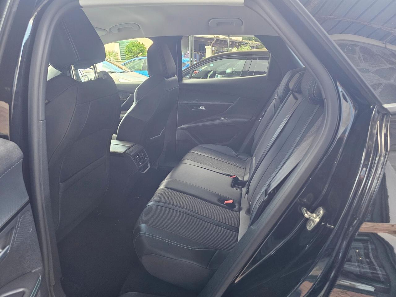 Peugeot 3008 BlueHDi 130 S&S Allure pack