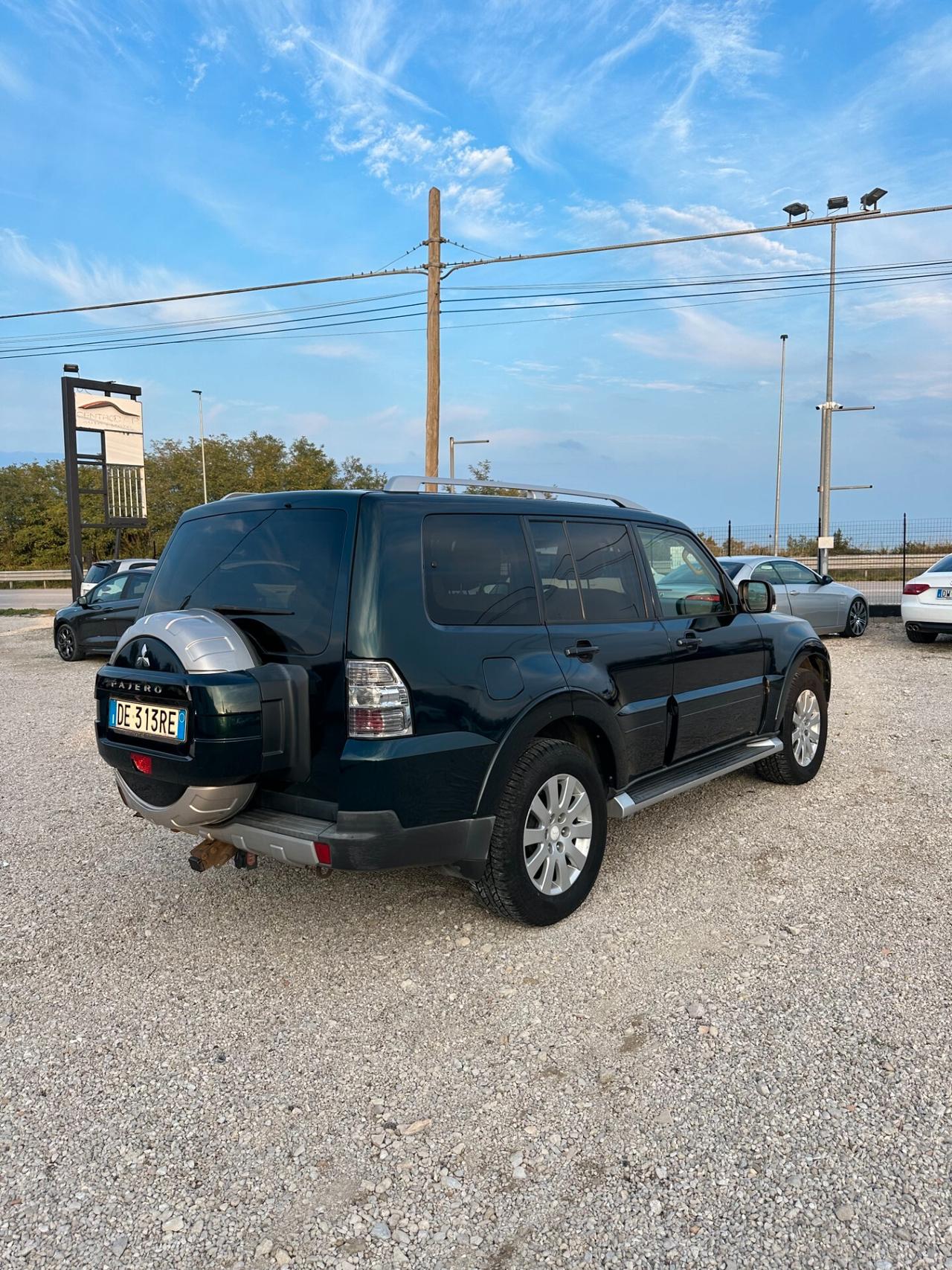 Mitsubishi Pajero 3.2 DI-D 16V aut. 5p. Instyle DPF