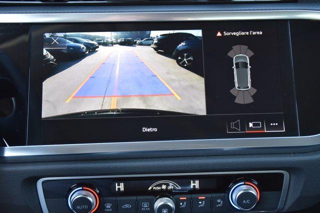 AUDI Q3 35 TDI S tronic Business *Telecamera, Navi, LED*