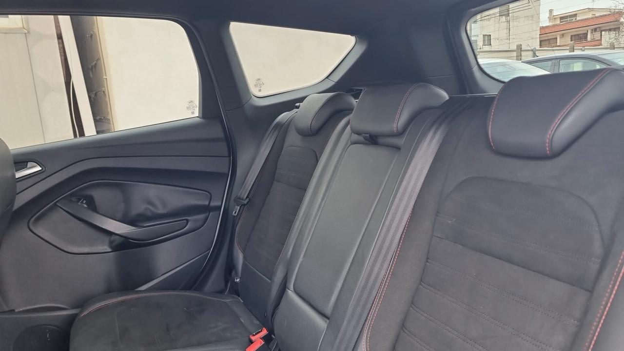 Ford Kuga 2.0 TDCI 120 CV S&S 2WD Powershift ST-Line