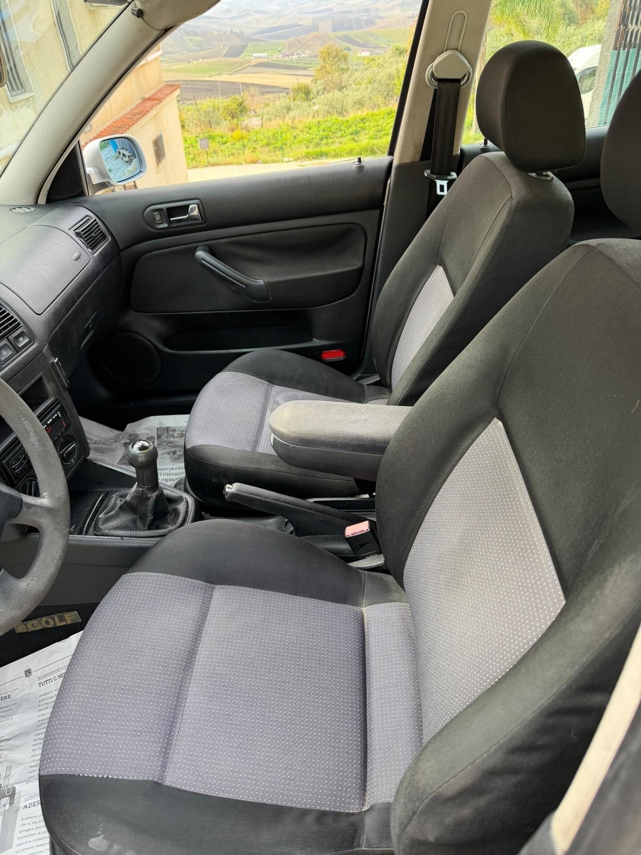 Volkswagen Golf 1.9 TDI/101 CV cat 3p. Comfortline