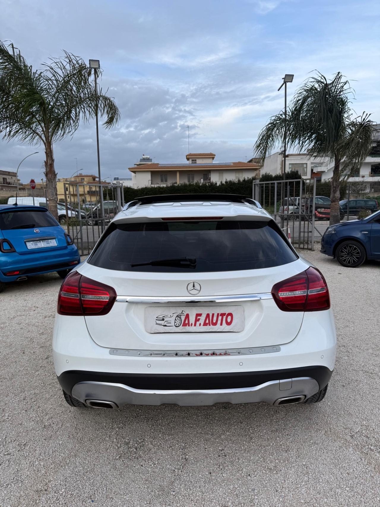 Mercedes-benz GLA 200 d Automatic Premium