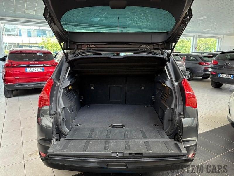 Peugeot 3008 3008 1.6 HDi 110CV Tecno OK NEOP- GOMME 4 STAGIONI