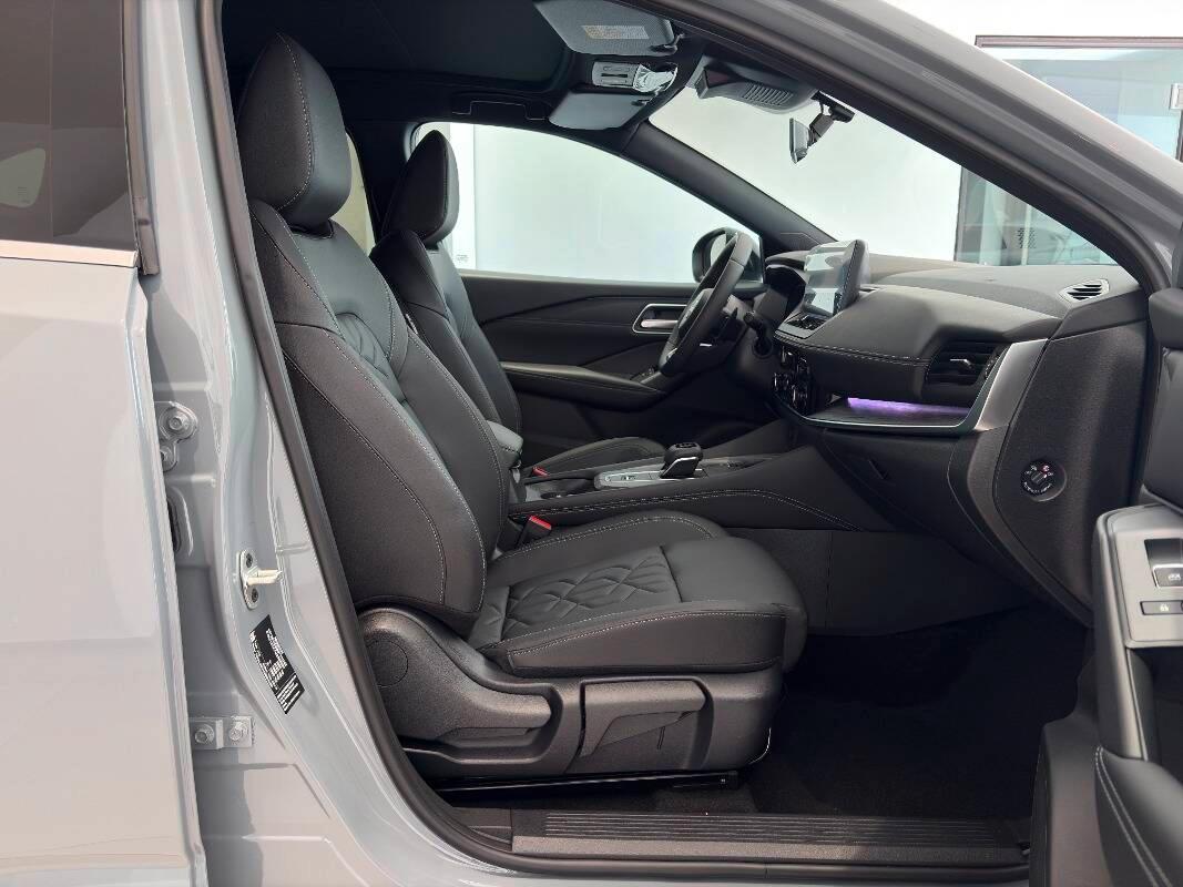 Nissan Qashqai 1.3 mhev Tekna+ 2wd 158cv xtronic
