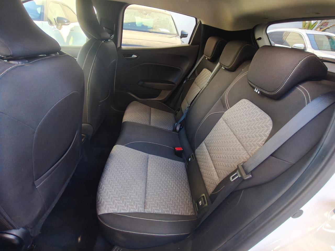 Renault Clio Blue 1.5 dCi 100 CV Evolution 2023