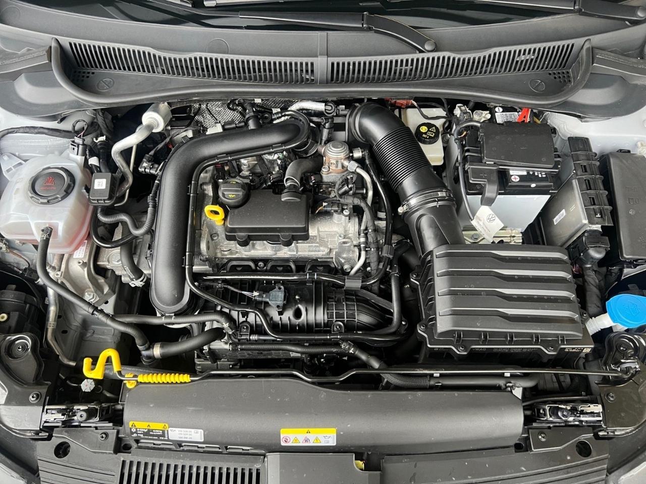 Volkswagen Polo 1.0 tsi r-line 95cv
