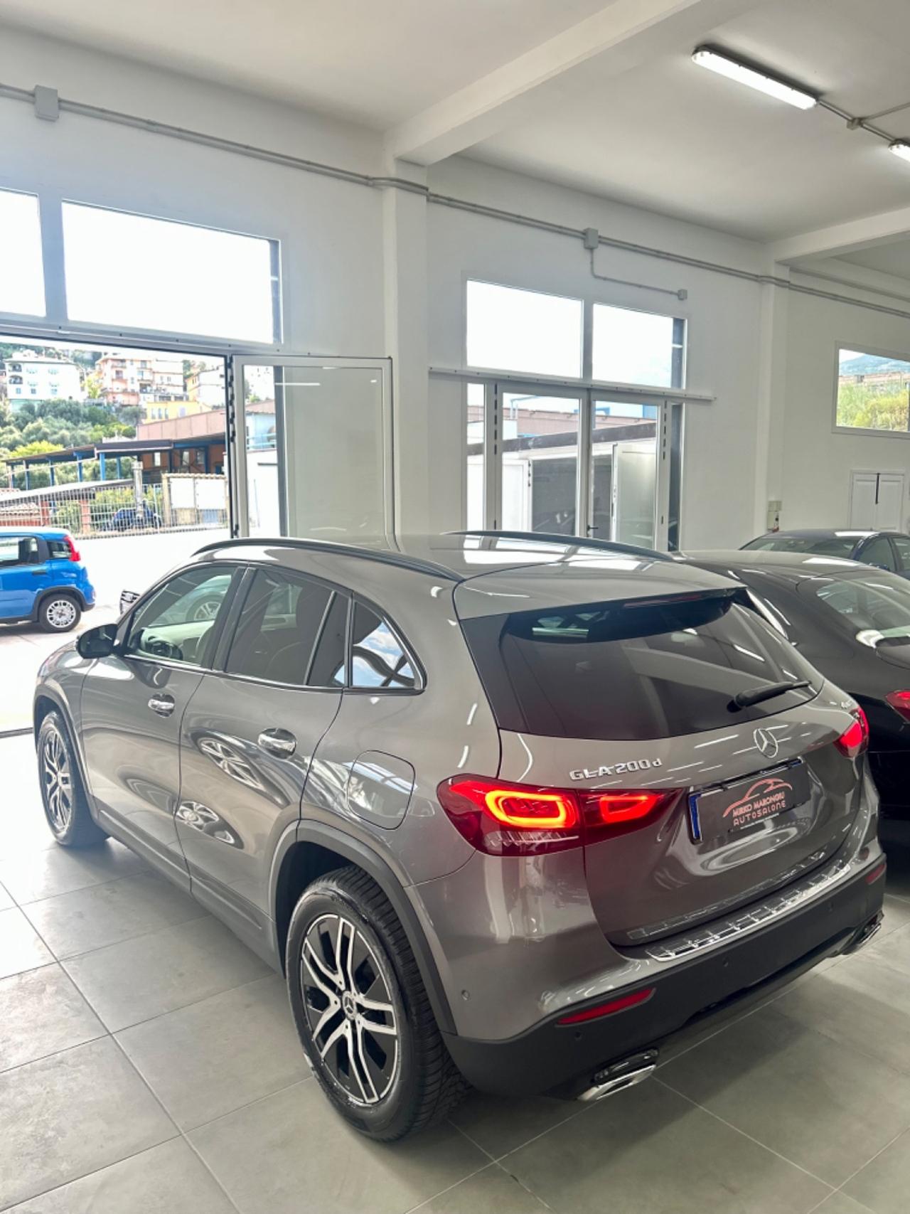 Mercedes GLA 200 d Automatic 4Matic Sport FINANZIABILE