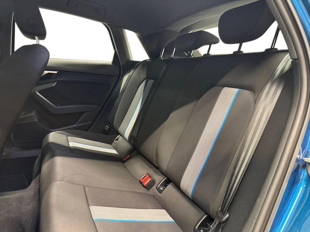 Audi A3 35 2.0 TDI Business S tronic