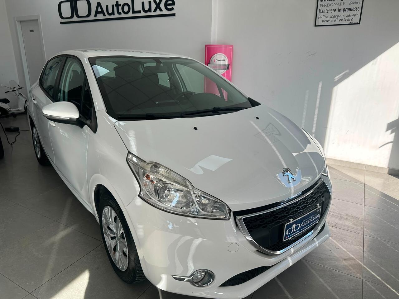 Peugeot 208 1.2 VTi 82 CV 5 porte Access