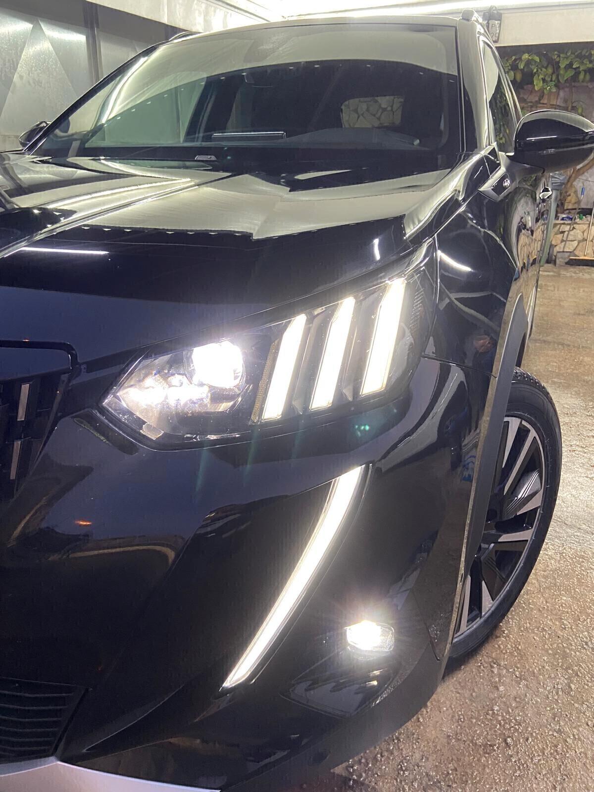 Peugeot 2008 BlueHDi 130 S&S EAT8 GT