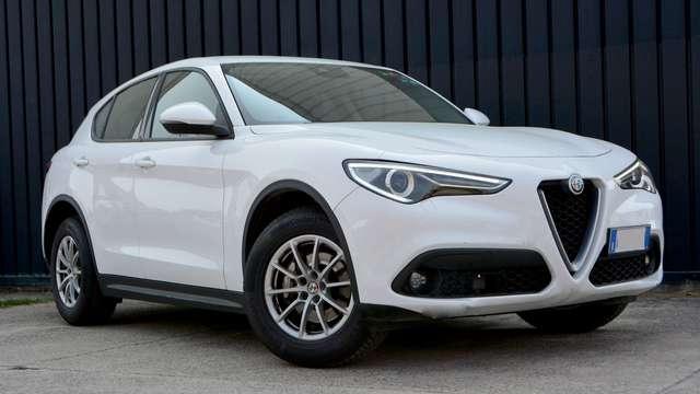 Alfa Romeo Stelvio 2.2 t Business Q4 210cv auto