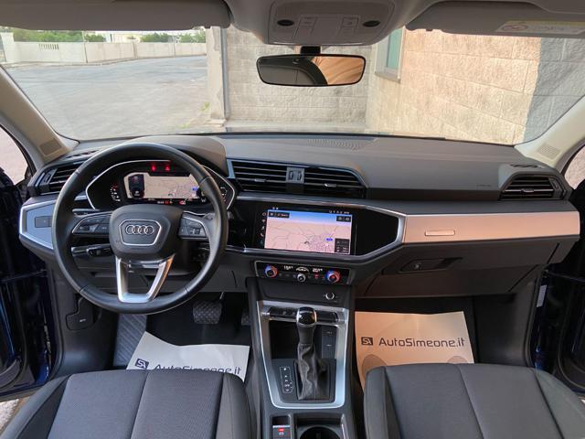 AUDI Q3 35 2.0 TDI S tronic Business Advanced COCKPIT
