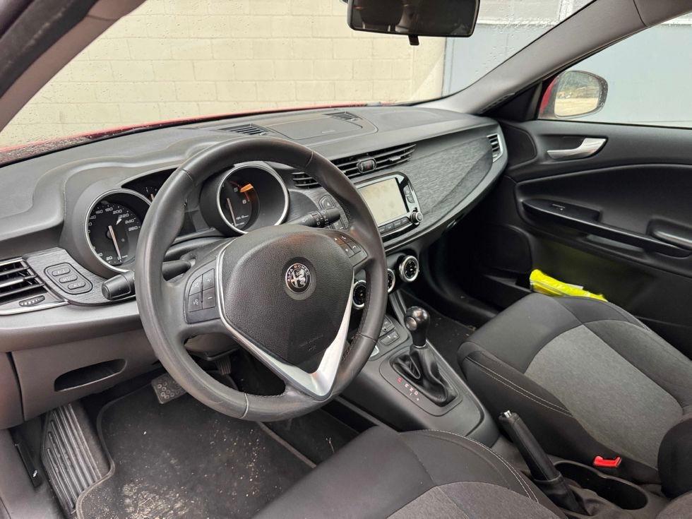 Alfa Romeo Giulietta 1.6 JTDm TCT 120 CV Business