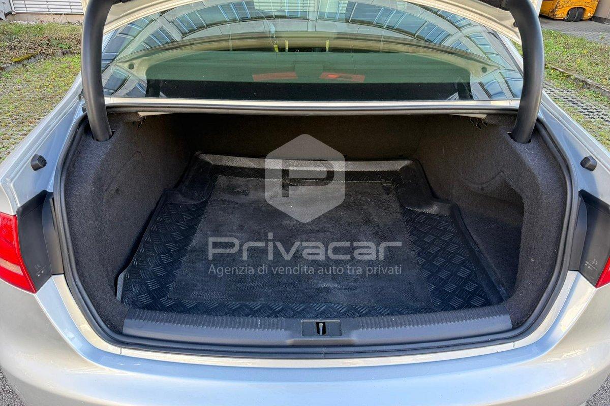 AUDI A4 1.8 TFSI 120 CV Ambiente