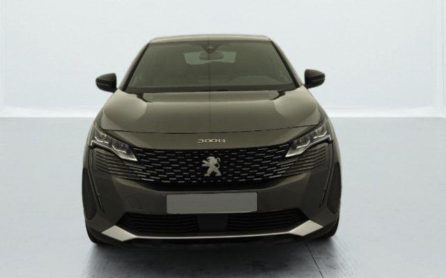 PEUGEOT 3008 Hybrid 136 e-DCS 6 Allure Pack