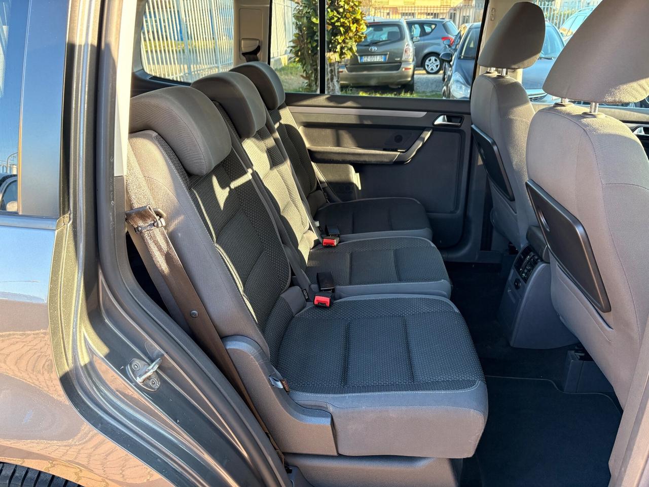 Volkswagen Touran Business 1.6 TDI Comfortline