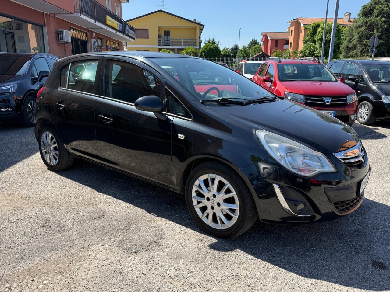 Opel Corsa 1.2 5 porte Sport