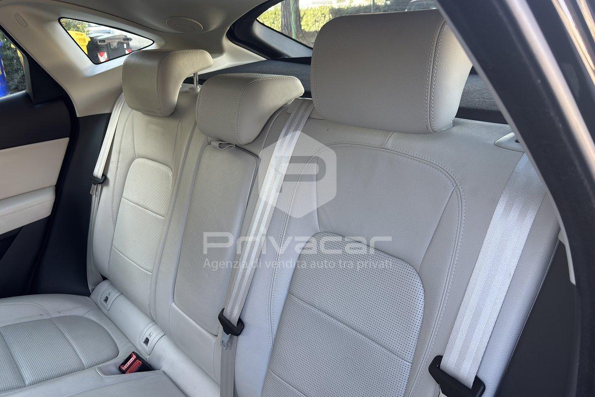 JAGUAR E-Pace 2.0D 180 CV AWD aut. R-Dynamic S