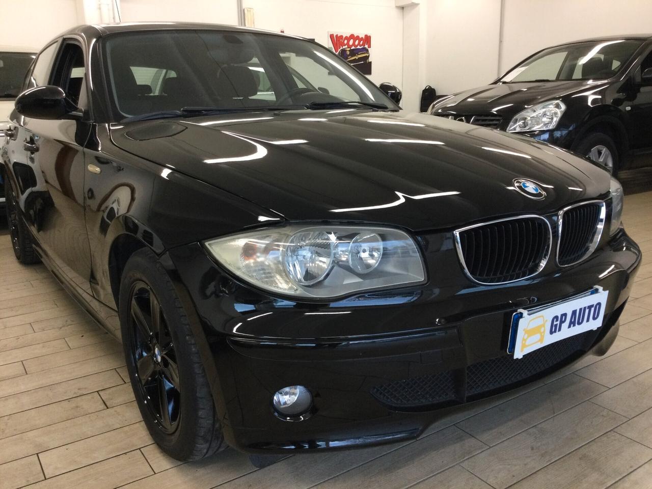 Bmw 116i cat 5 porte Shadow Line