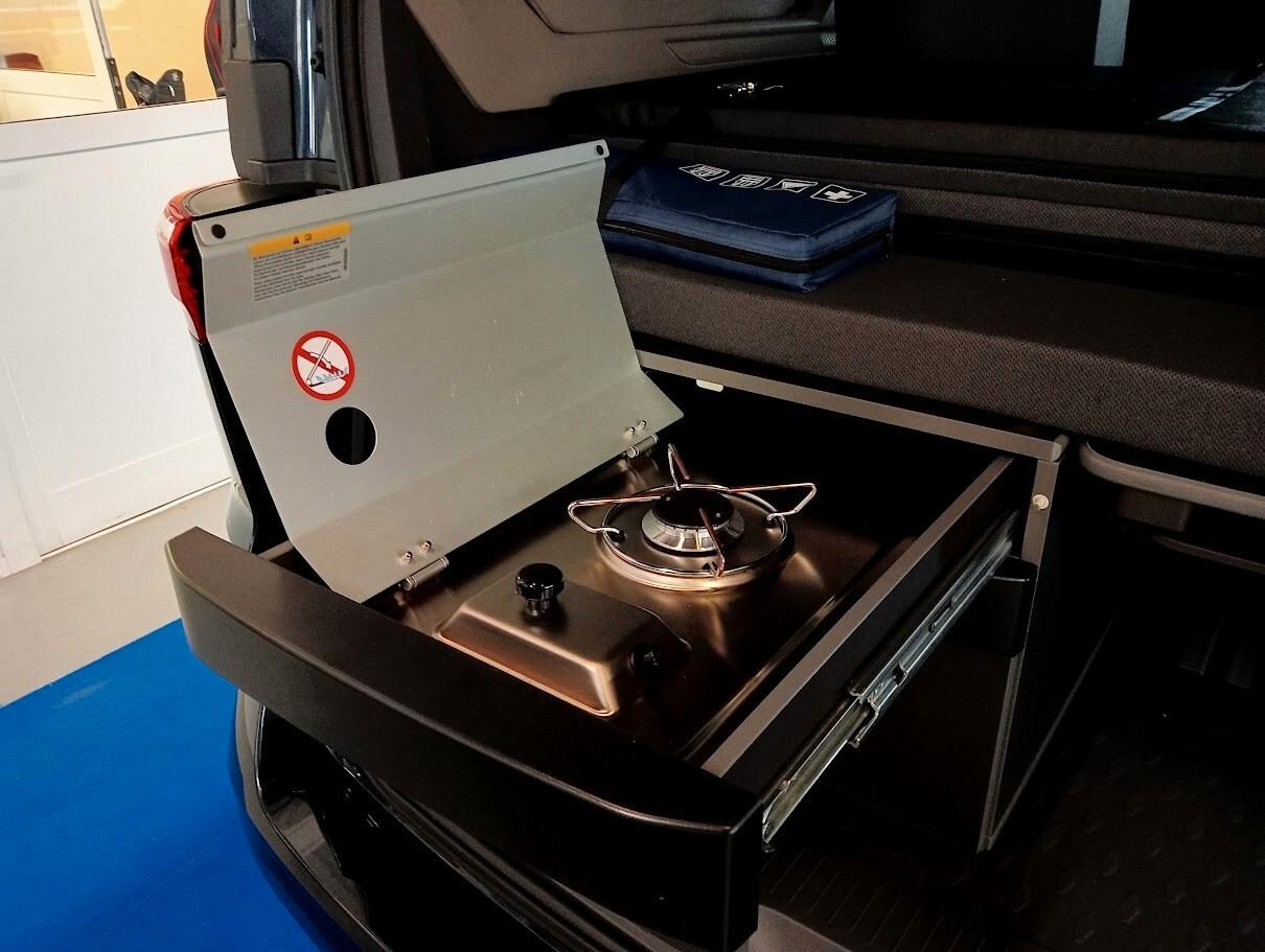 Volkswagen T7 CALIFORNIA BEACH CAMPER DSG GANCIO RISCALDAMENTO TETTO ELETTR
