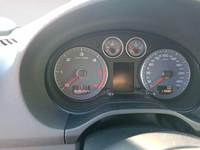 AUDI A3 Cabrio 1.6 tdi Ambition