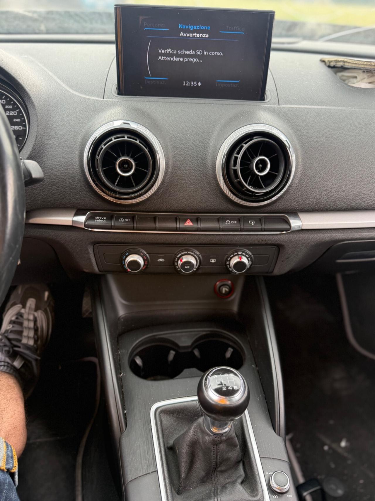 Audi A3 1.6 TDi EURO6B incidentata/sinistrata