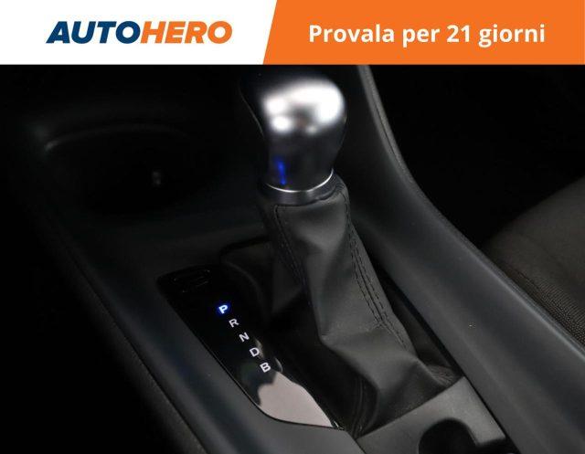 TOYOTA C-HR 1.8 Hybrid E-CVT Business