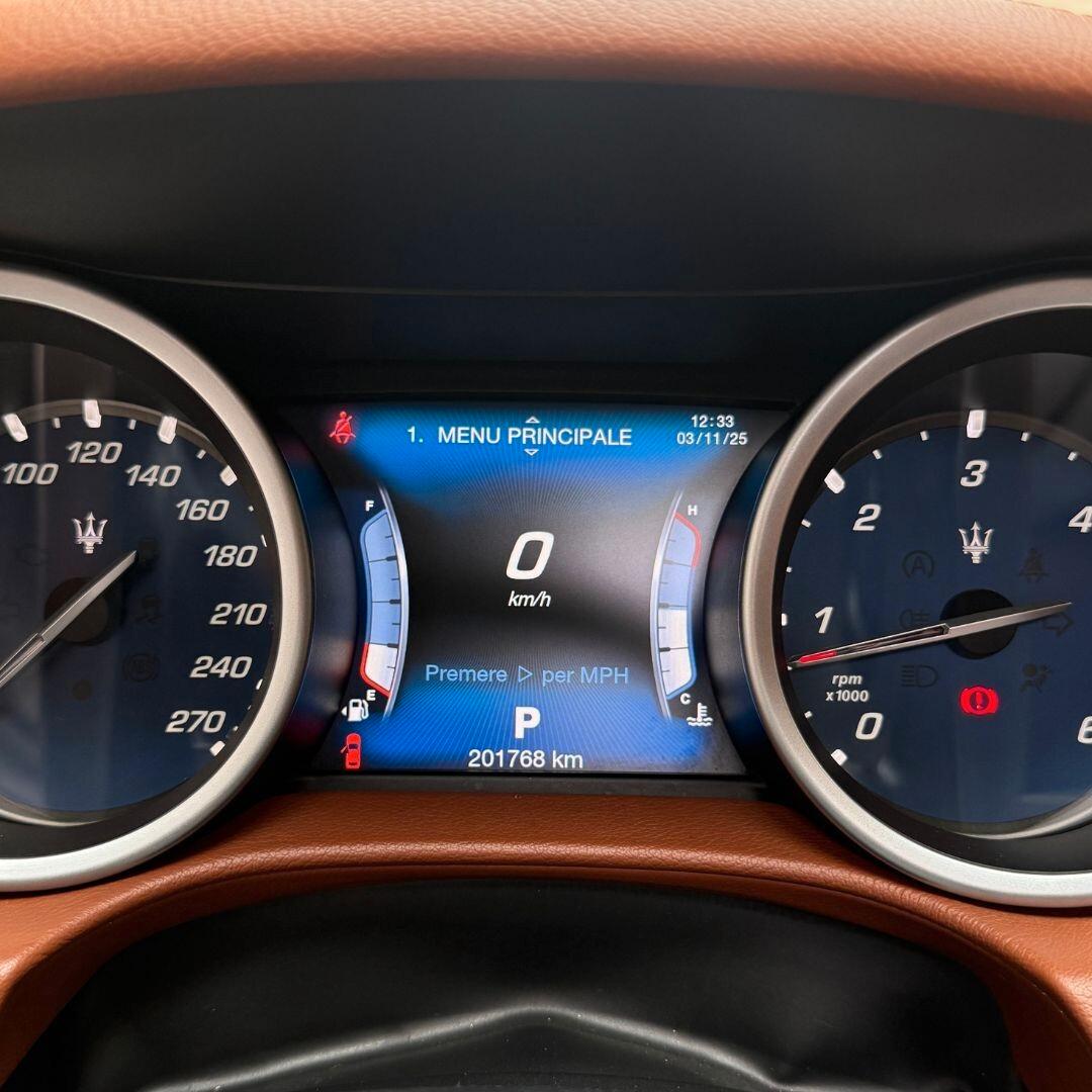 Maserati Ghibli V6 Diesel 275 CV Gransport **FULL**