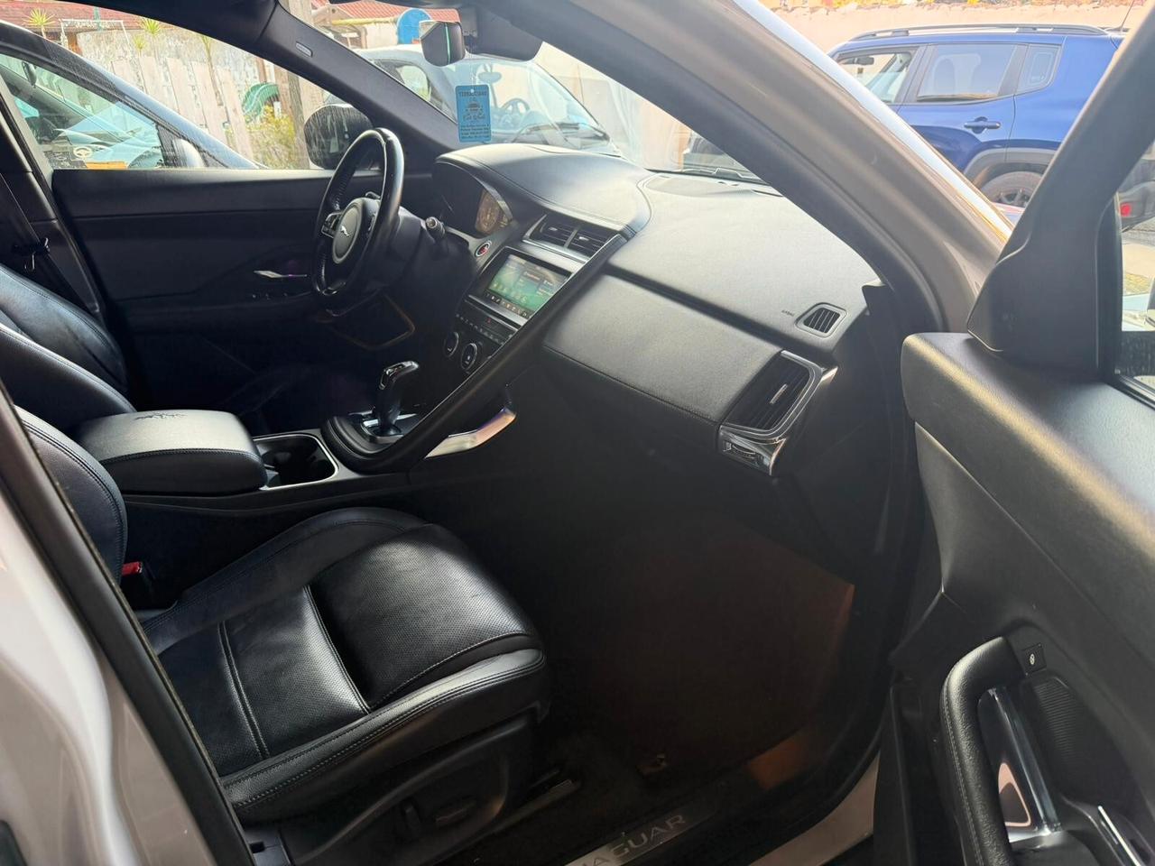 Jaguar E-Pace 2.0D 150 CV R-Dynamic S