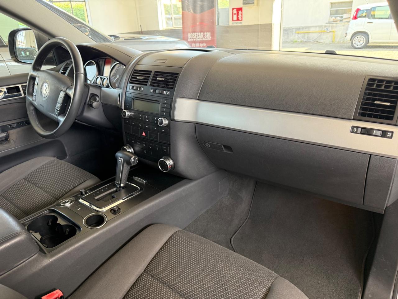 Volkswagen Touareg 2.5 R5 TDI DPF tiptronic