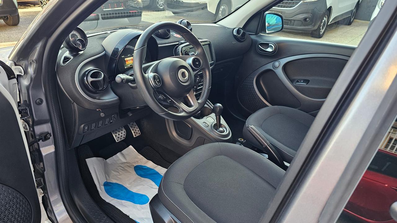 Smart Forfour 70 1.0 twinamic Passion PACK SPORT NAV ANDROID CARVERTICAL OK