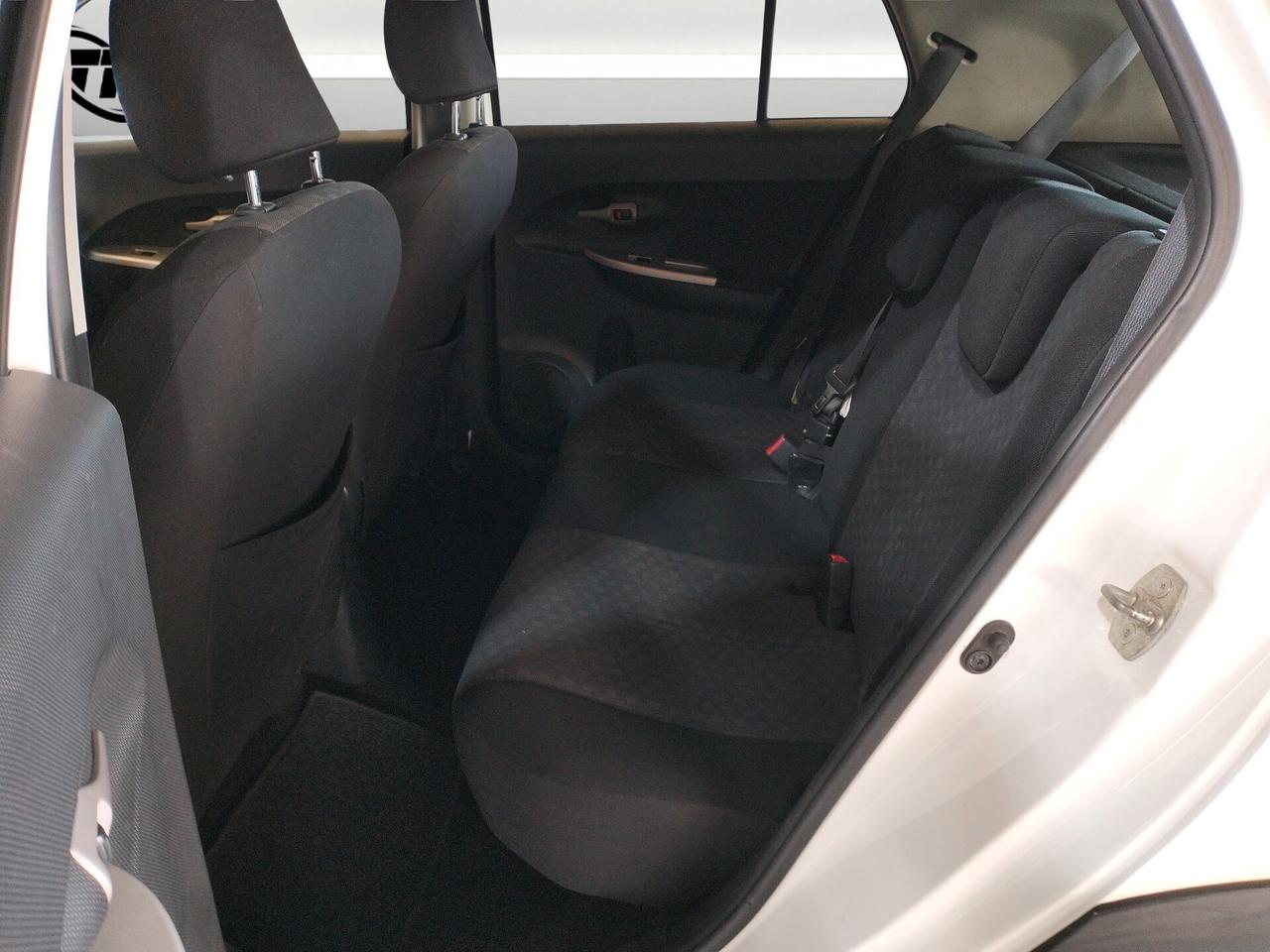 Toyota Urban Cruiser 1.3 vvt-i Dual Luxury - NEOPATENTATI