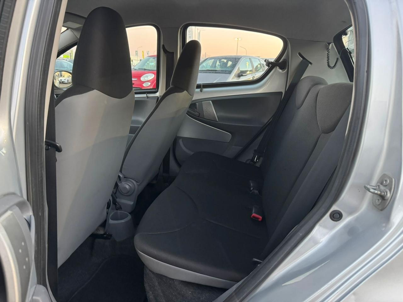 Toyota Aygo 1.0 12V VVT-i 5 porte Now