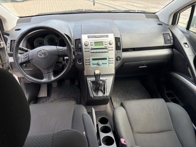 TOYOTA Corolla Verso 2.0 16V D-4D Sol OK NEOPATENATO