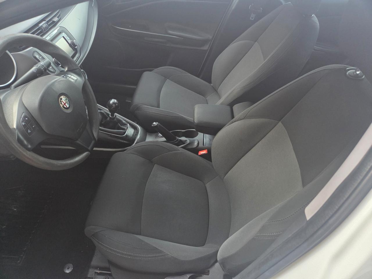 ALFA GIULIETTA 1.6 JTDM 120 CV ANNO 2016 KM CERTIF