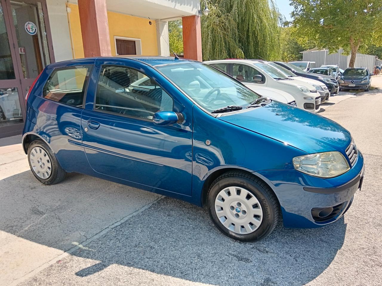 Fiat Punto 1.3 MJT 70CV 3 PORTE NEOPATENTATI