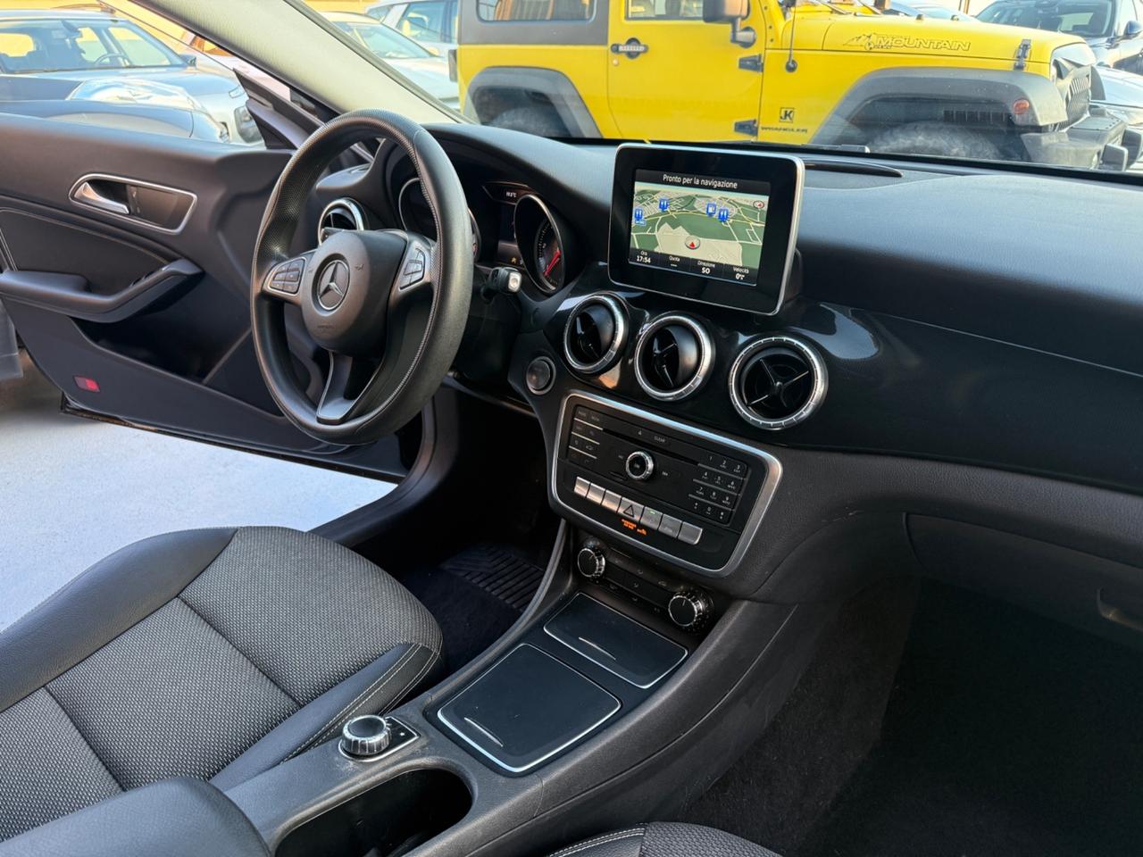 Mercedes-benz CLA 200 d S.W. Automatic Sport 136cv