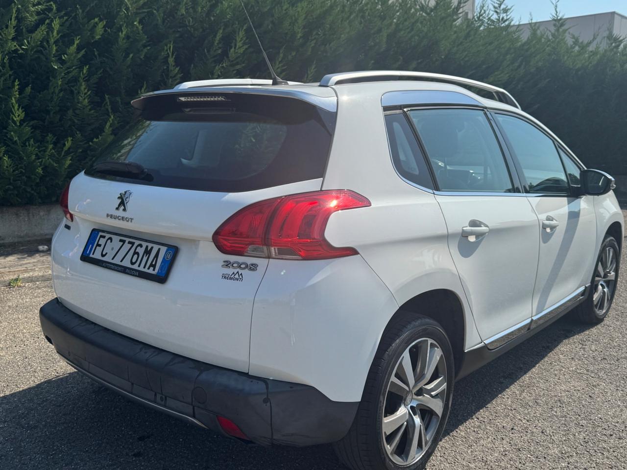 Peugeot 2008 PureTech 82 Allure