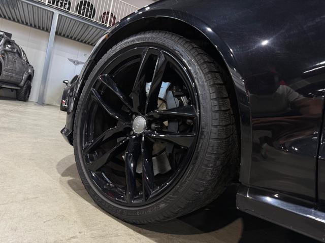 AUDI RS6 CARBONIO SCARICO TOTAL BLACK