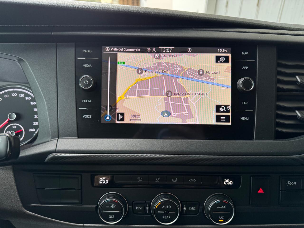 Volkswagen Caravelle 2.0TDI CRUIS GARANZIA 24 MESI