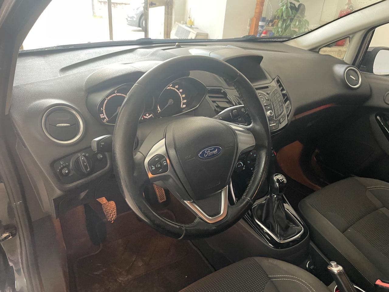 FORD FIESTA 1.5 TDCi 75CV 5 PORTE TITANIUM