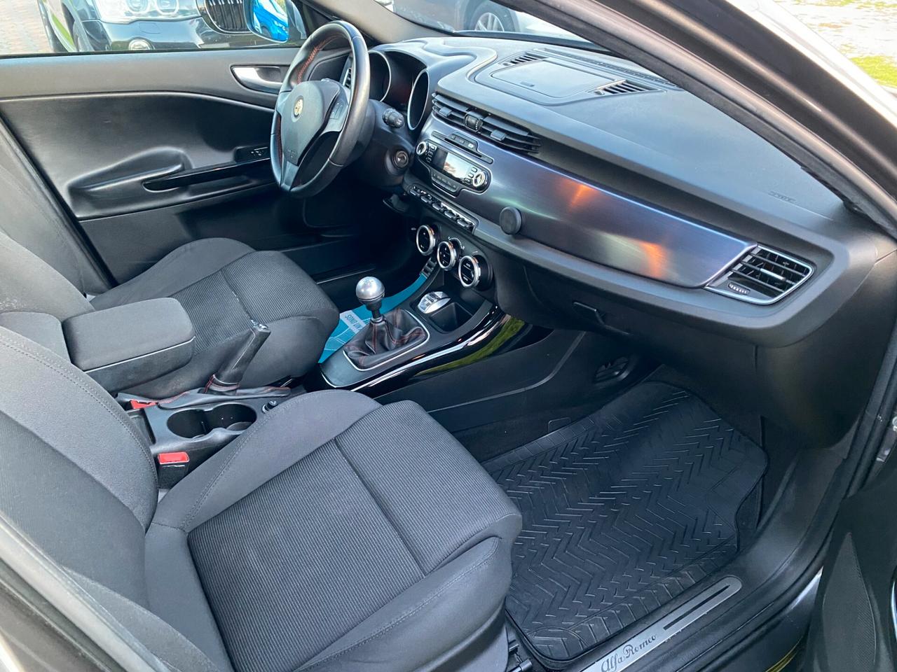 ALFA ROMEO - Giulietta - 2.0 JTDm-2 140 CV Distinctive - NEOPATENTATI - FINANZIABILE - PERMUTE